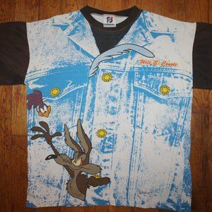 Vintage 1994 Looney Tunes Wile E. Coyote AOP Shirt